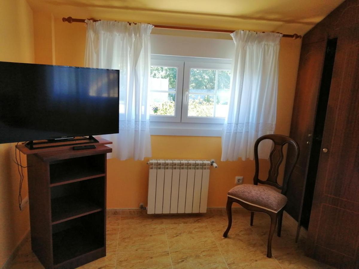 Apartamentos Turisticos San Breixo Carballo Eksteriør billede