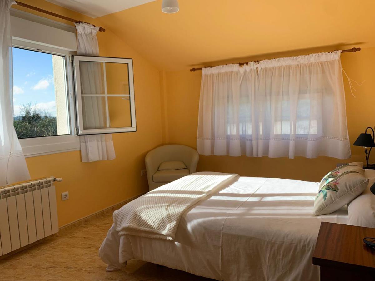 Apartamentos Turisticos San Breixo Carballo Eksteriør billede